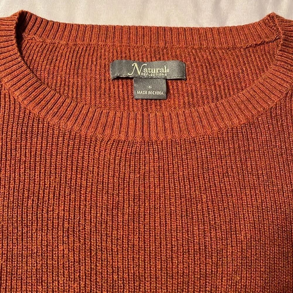 Sweater - Picture 3 of 4